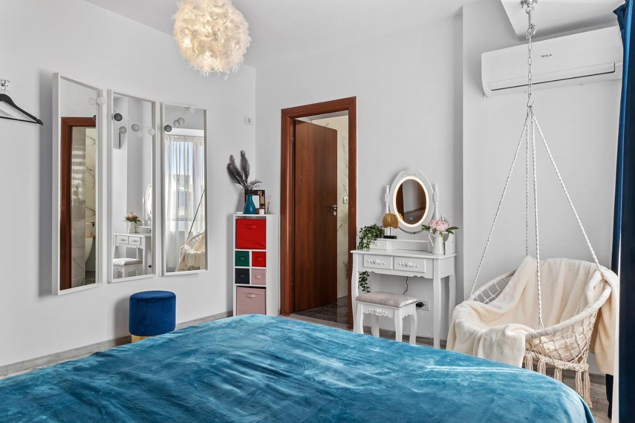 Cozy Special City Center - Old Town Apartment With Terrace Бухарест Экстерьер фото