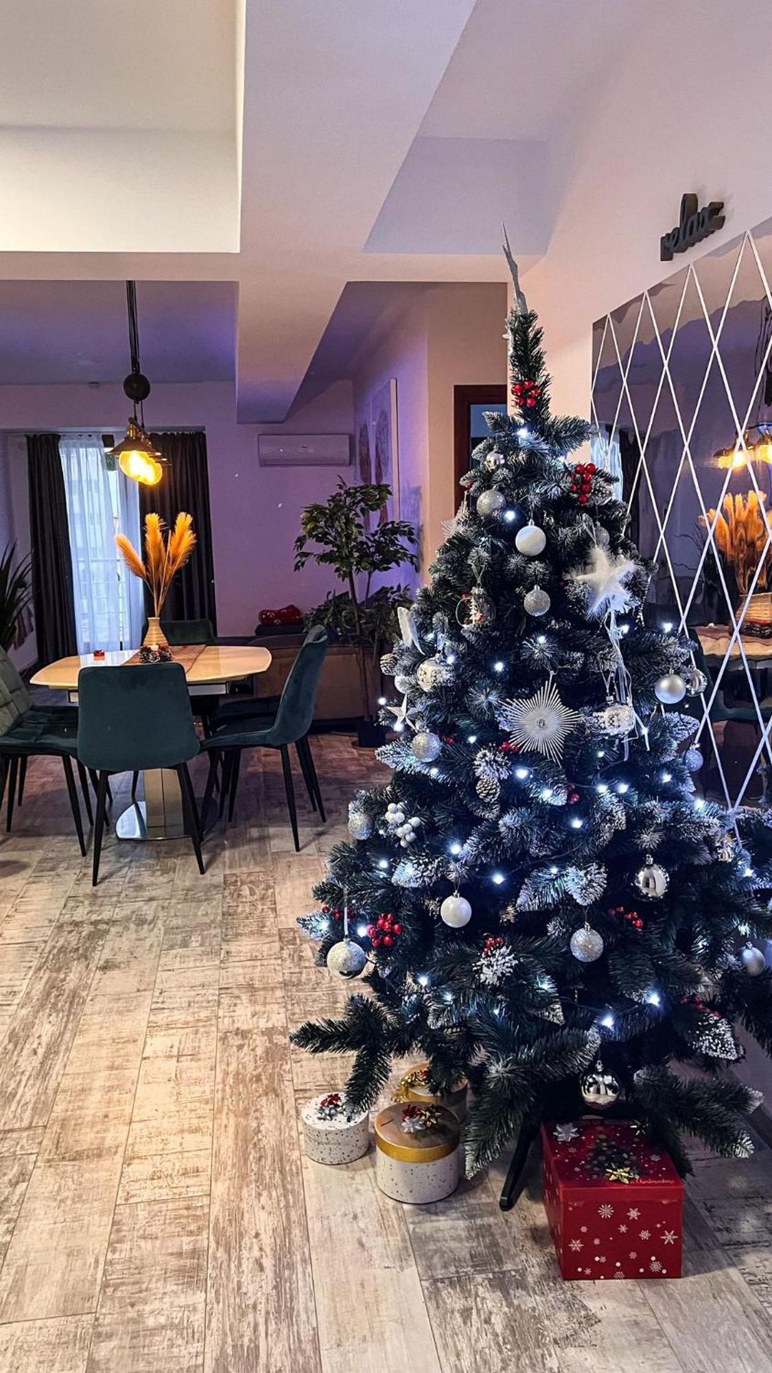 Cozy Special City Center - Old Town Apartment With Terrace Бухарест Экстерьер фото